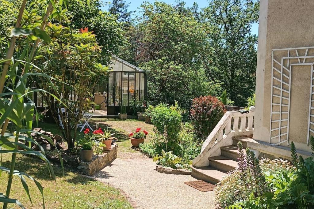 Gite De Charme Atypique Vue Panoramique Montrevault Екстериор снимка