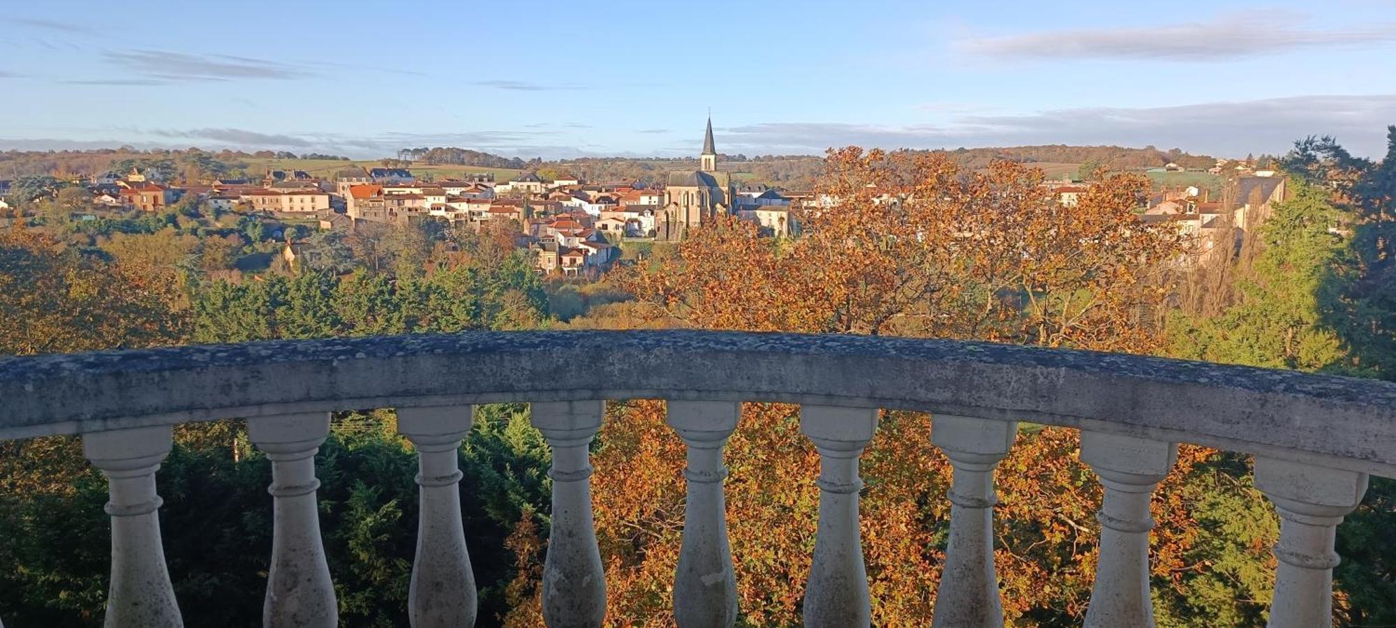 Gite De Charme Atypique Vue Panoramique Montrevault Екстериор снимка