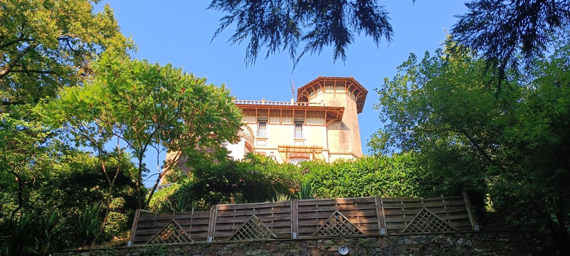 Gite De Charme Atypique Vue Panoramique Montrevault Екстериор снимка