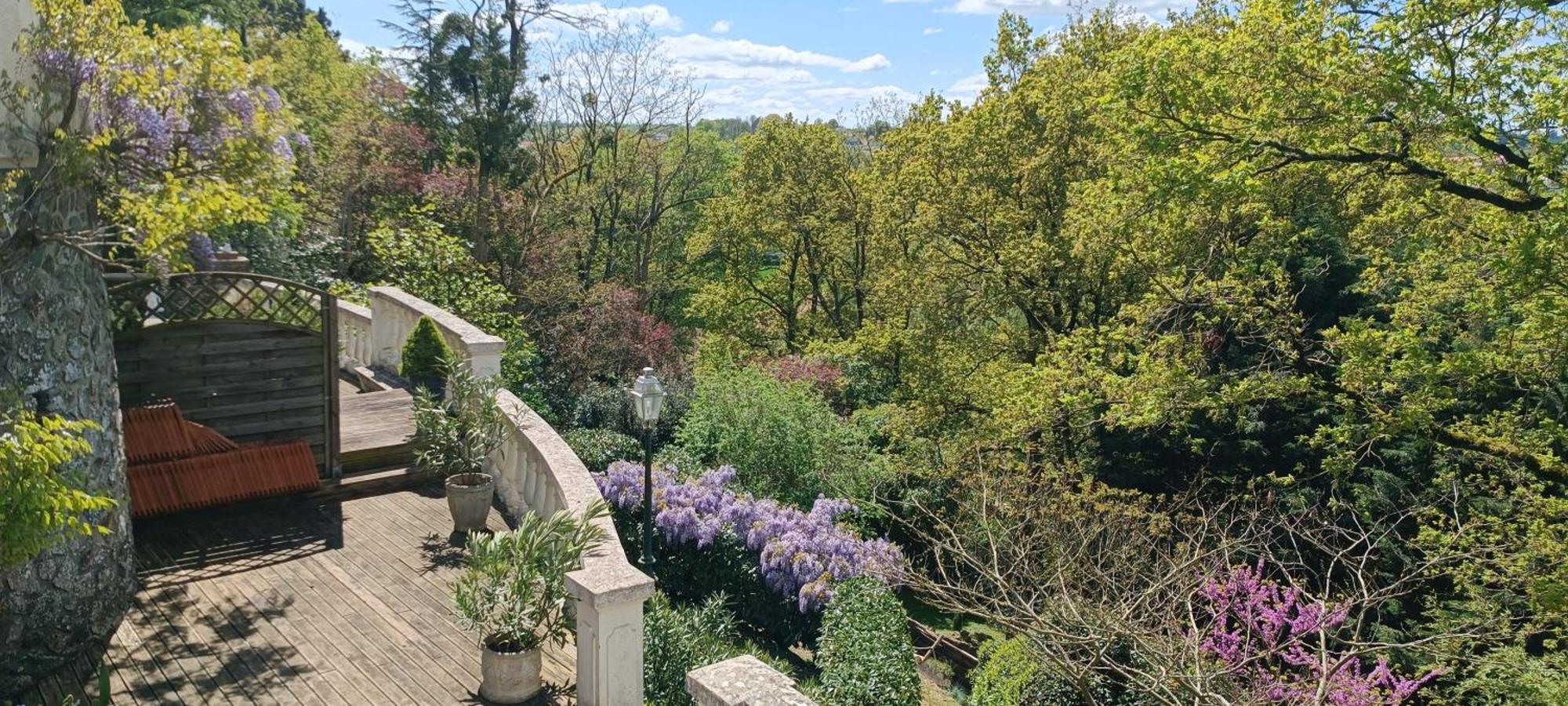 Gite De Charme Atypique Vue Panoramique Montrevault Екстериор снимка